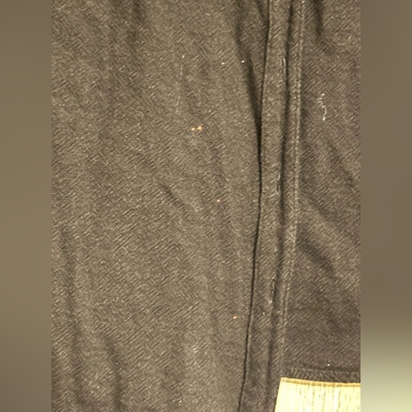 Xirena Classic Black Button-Up Shirt - Picture 4 of 8